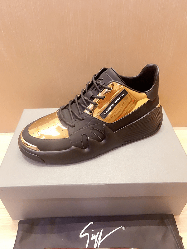 Giuseppe Zanotti